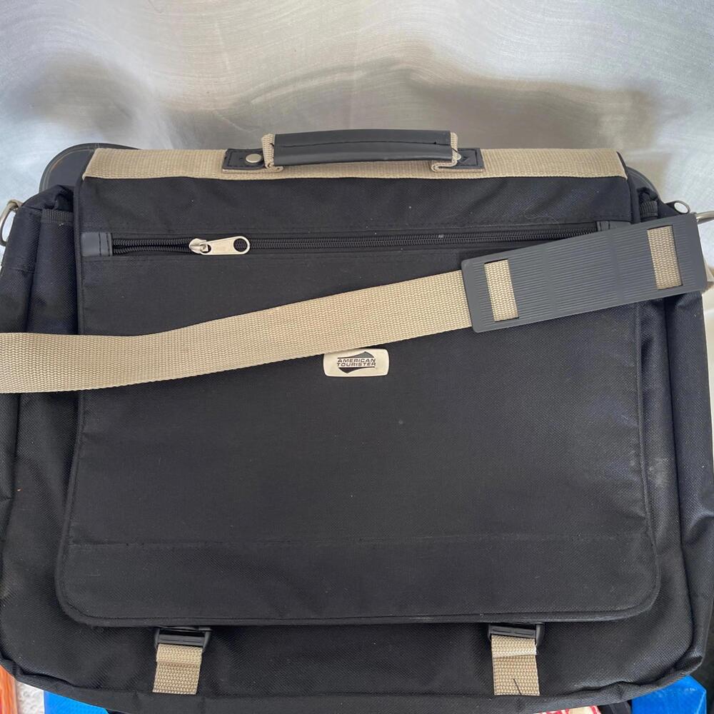 American Tourister Laptop Accessory Briefcase Bag Expandable